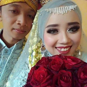 Ani Sovia profile icon