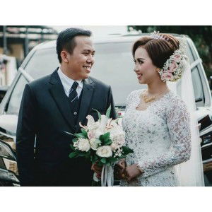 Indah Tampubolon profile icon