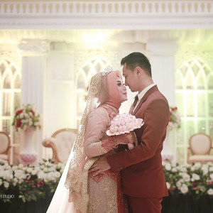Dwi Putrii SafnurBaiti profile icon