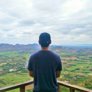 Theeraphat Phutthasri profile icon