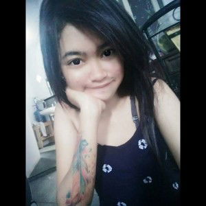 Bee Febby profile icon