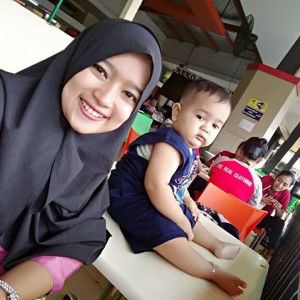 Ina Zulkarnain profile icon