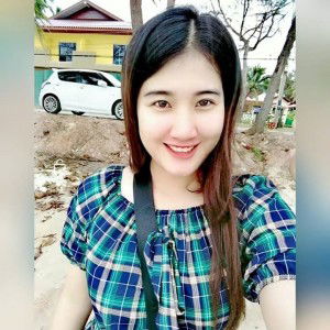 น้ำ' ฝน profile icon