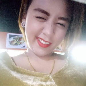 Ploy Chontaros profile icon