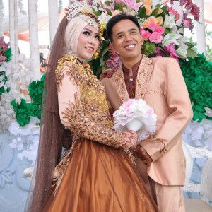 Vivit Fitriyani profile icon