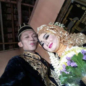 Nana Febriana profile icon