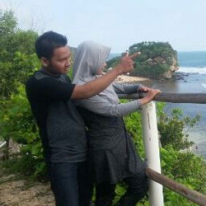 Adelia anwarrudin profile icon