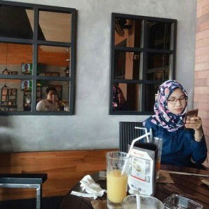 Karmila Mimi profile icon