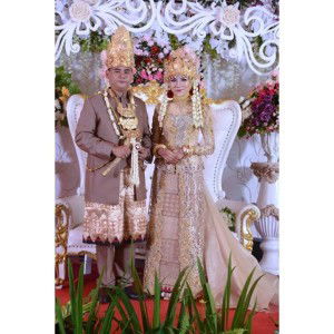 Ajeng Pratiwi Ningrum profile icon