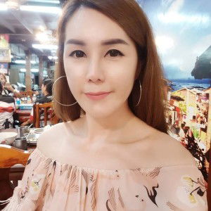 Ploy Pit profile icon