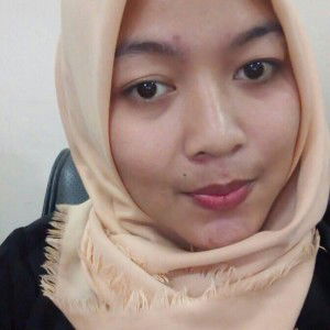 Resi Ria Tantrina profile icon