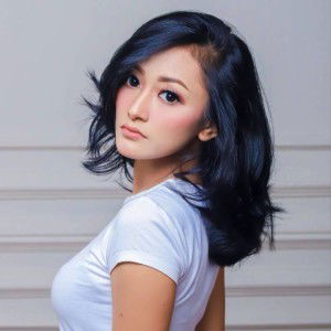 Devi Lianthy Agatha profile icon