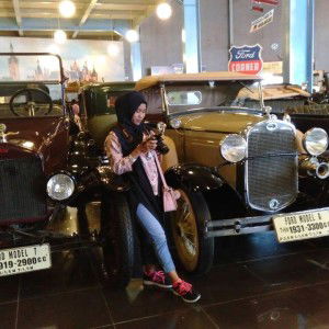 Ika maulandari profile icon