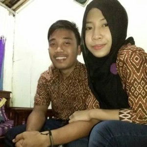 Errna Purwaningruem profile icon