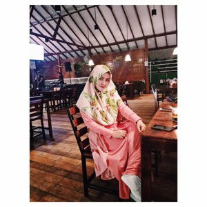 Tessya Paputungan profile icon