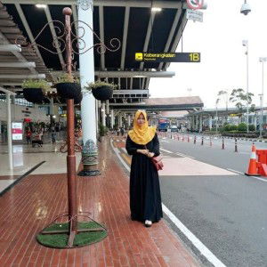 Dwi Nurhayati profile icon