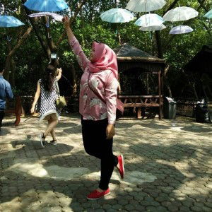 Linda Oktaviannie profile icon