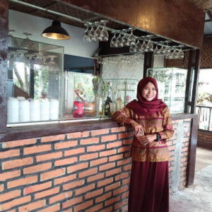 Eulis Resti Septiani profile icon