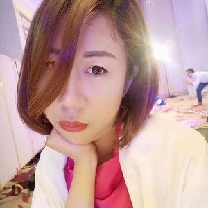 IzecreA'm Chaditika profile icon