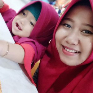 Enii Haryati profile icon