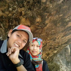 Desi Retnowati profile icon