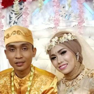 Husnul Khotimah profile icon