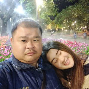 หมู 'ฝนนน profile icon