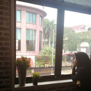 Niken Nina Arka profile icon