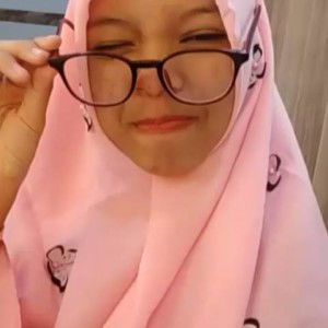 Fitri KomalaSari profile icon