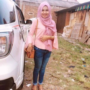 Tina Aprian profile icon