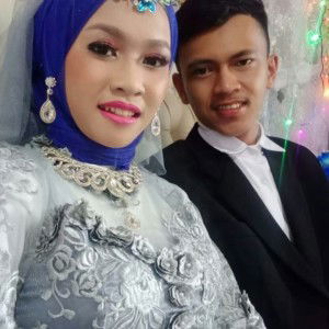 Ikhsan Nur Handayani profile icon