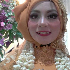 Yuli Cahyani profile icon