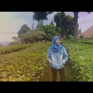 Injhee HerliaNa Putrii profile icon