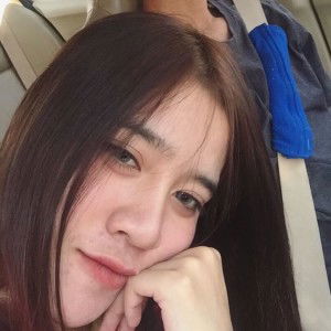 Kim Pichaya profile icon