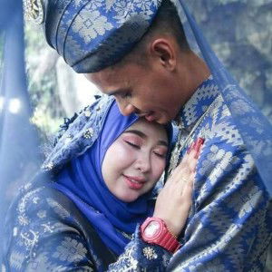 Lia Irlia profile icon