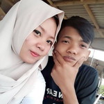 Indah'sari Maulana profile icon