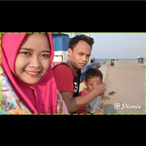 Rina Noviana profile icon