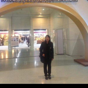 Poope Mol profile icon