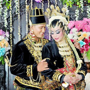 Fitri Walia Ningsih profile icon