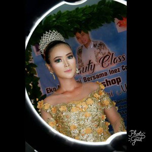 Ayu Istikhomah Sr. profile icon