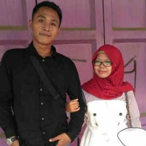 Kurniasari profile icon