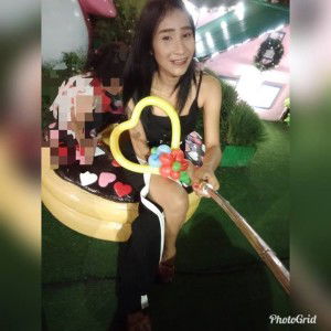 Aom Mee profile icon