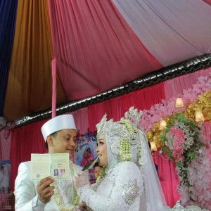 Eka Adelita profile icon