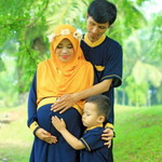 Rini Ali Fitriani profile icon