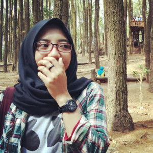 Dewi Yulianajua profile icon