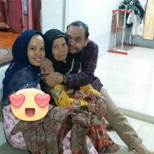 Dewi Lestari profile icon