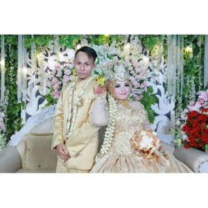 Ayuni Safira profile icon