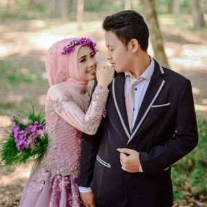 Intan Ayu Wulandari profile icon