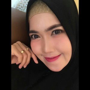 Rya Afrianti profile icon