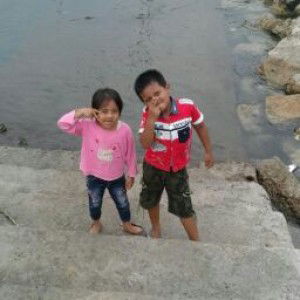 Dian Stiono profile icon